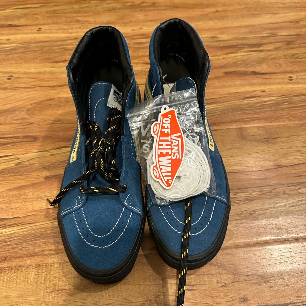 Brand new national parks limited edition vans